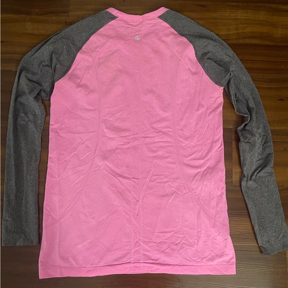 Lululemon Pink/Gray Swiftly Tech Long Sleeve - Picture 4 of 5